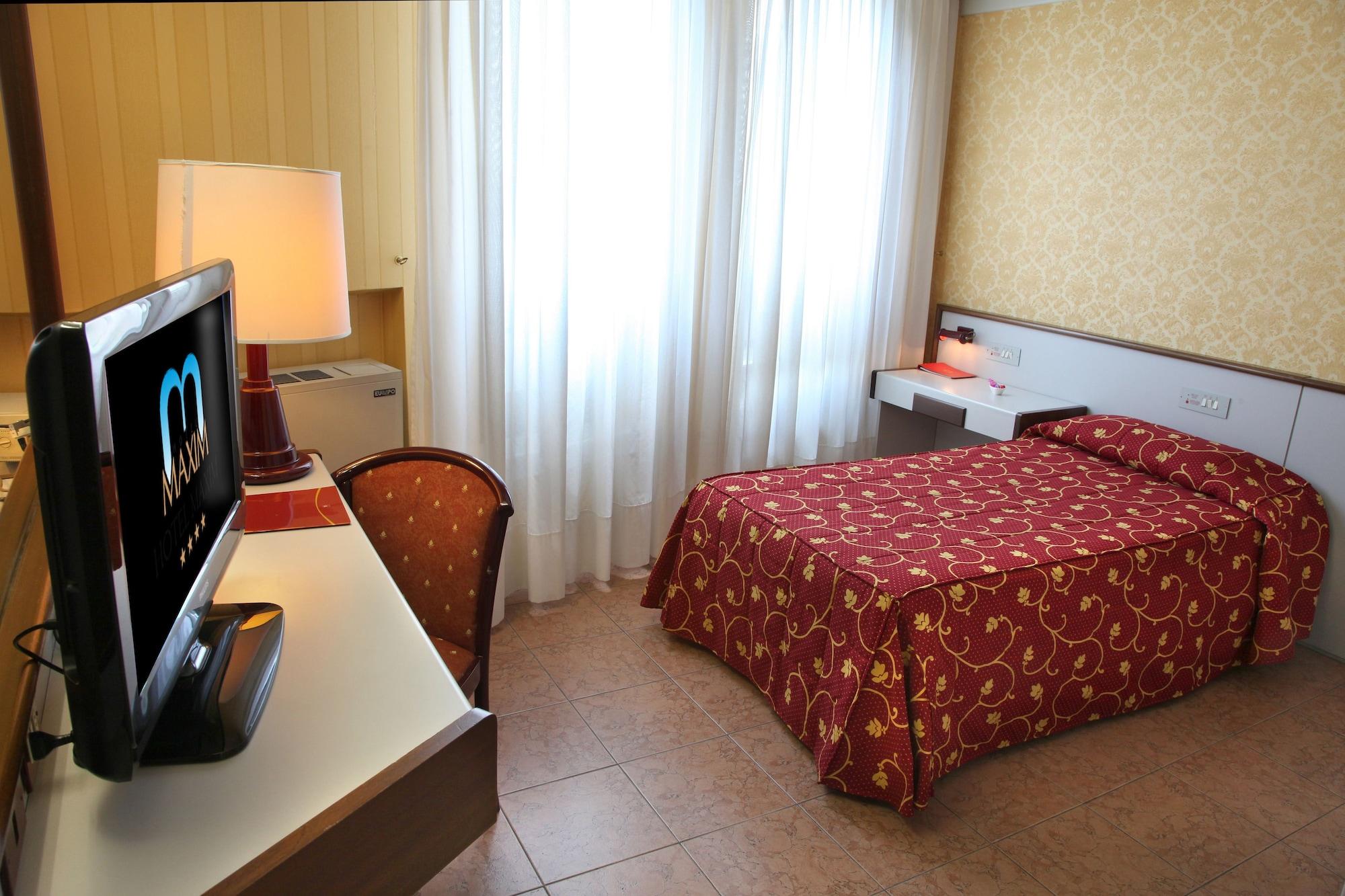 Hotel Maxim Verona Esterno foto