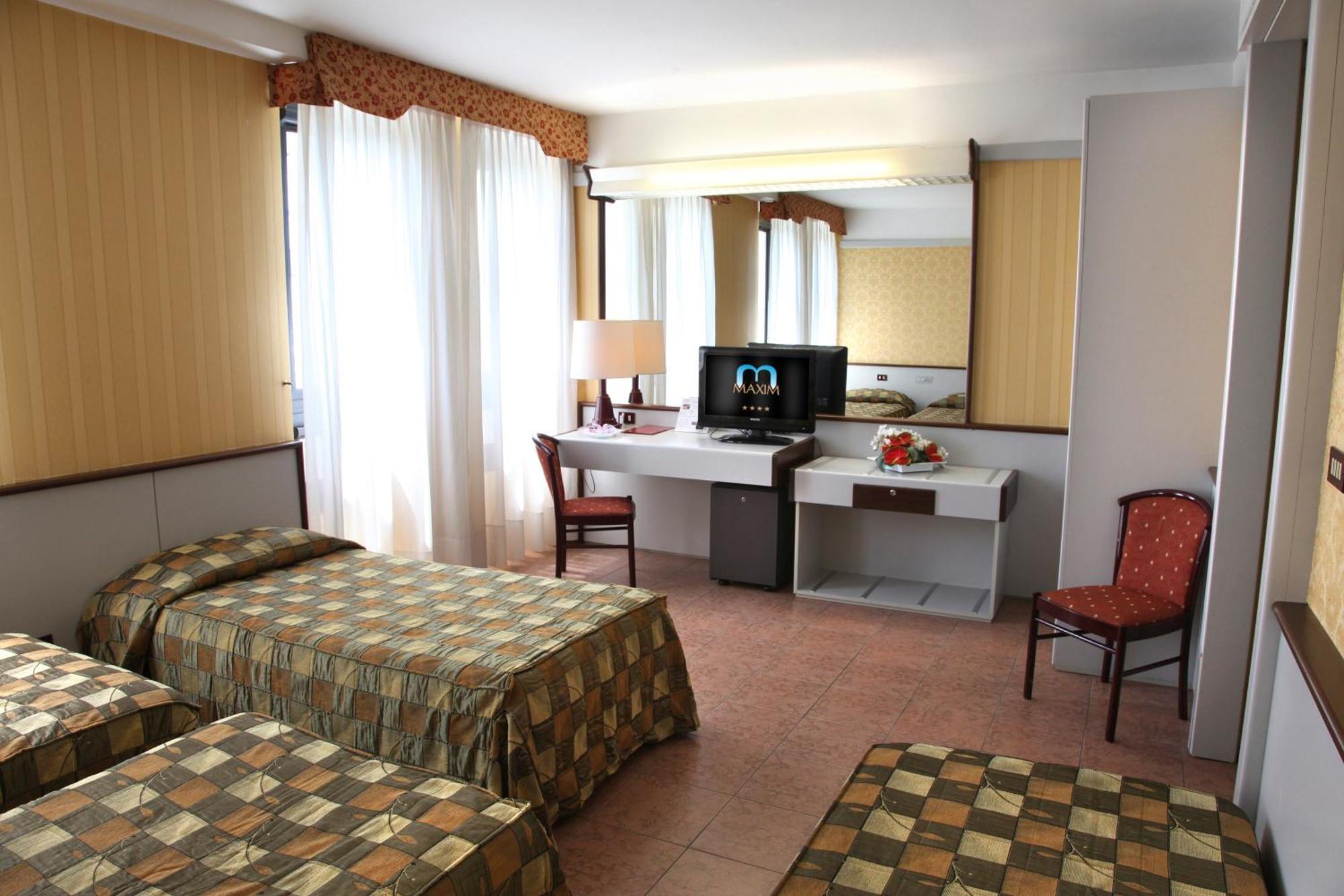 Hotel Maxim Verona Esterno foto