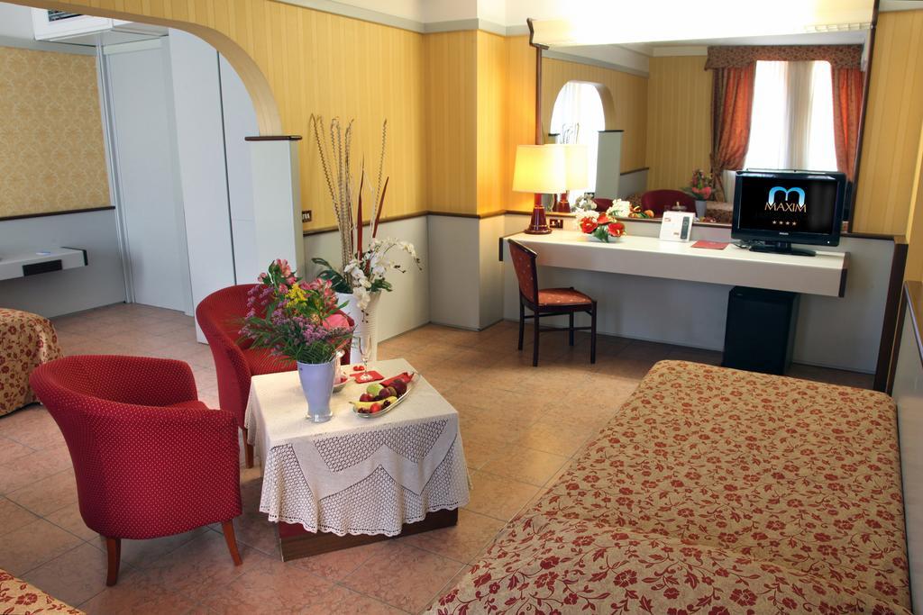 Hotel Maxim Verona Esterno foto
