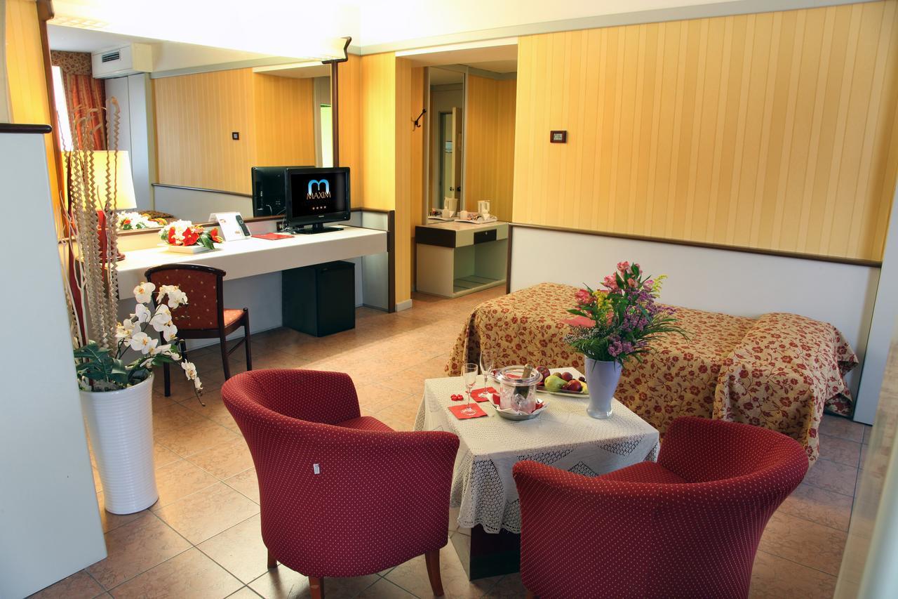 Hotel Maxim Verona Esterno foto